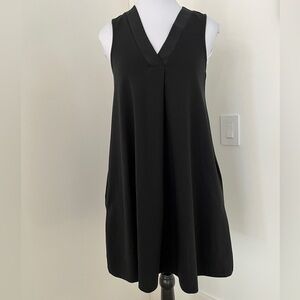 Z SUPPLY Black Mini V Neck Sleeveless Swing A Line Dress Pockets Day to Night